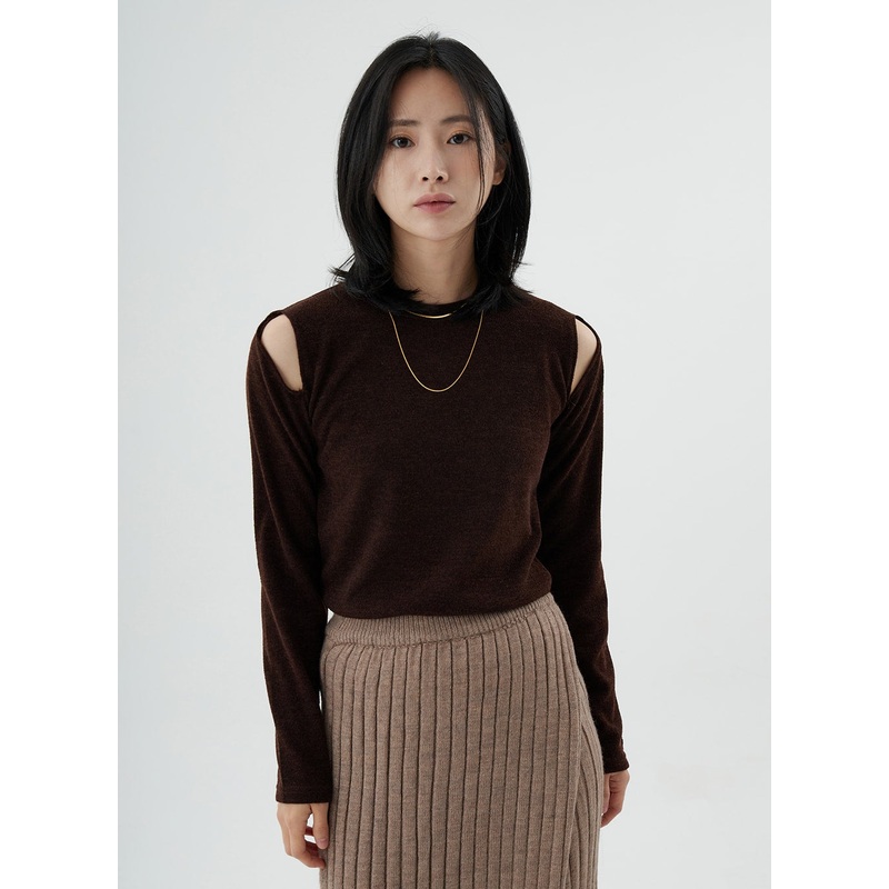 Off-Shoulder Long Sleeve T-Shirt ON02