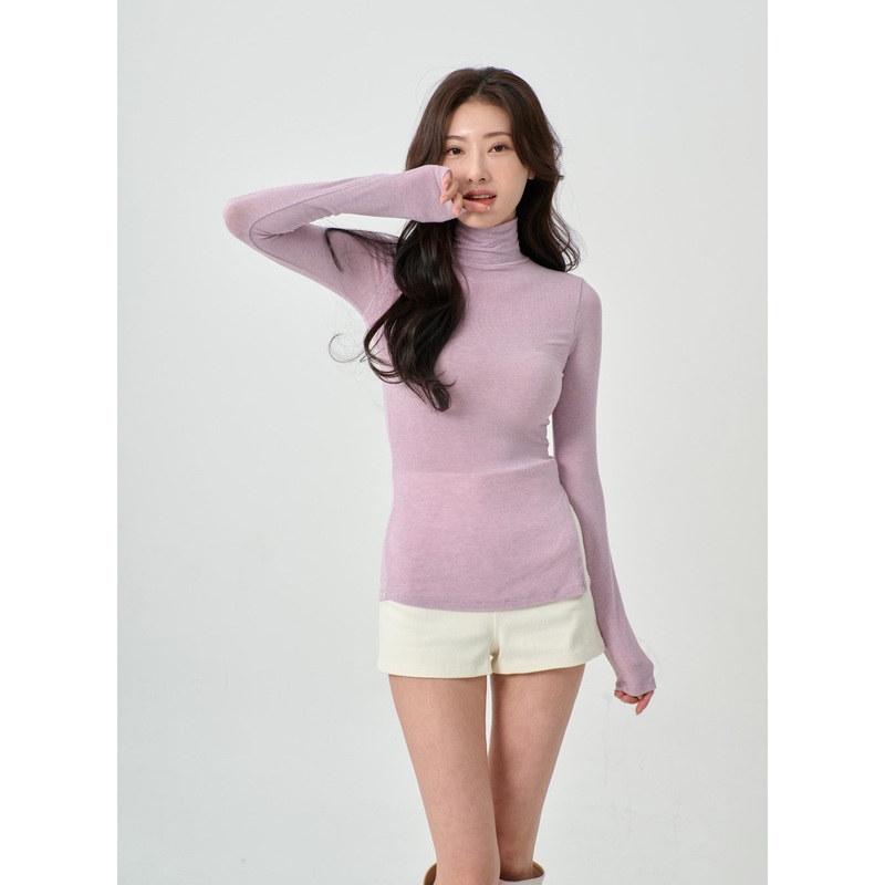 Side Cut Turtleneck Long Sleeve T-Shirt IO31