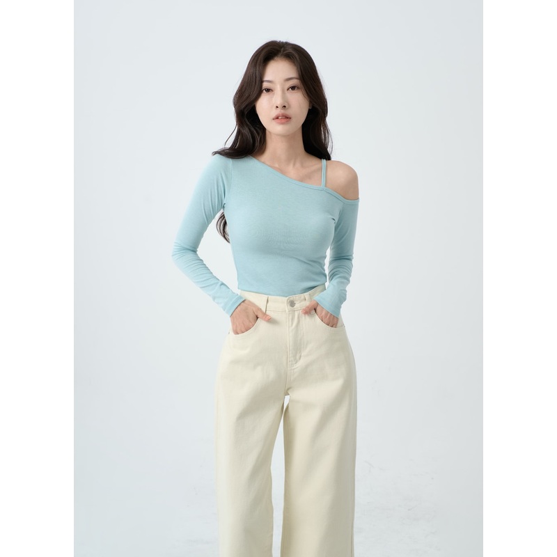 Unbalance Thin Strap Off-Shoulder T-Shirt IO24