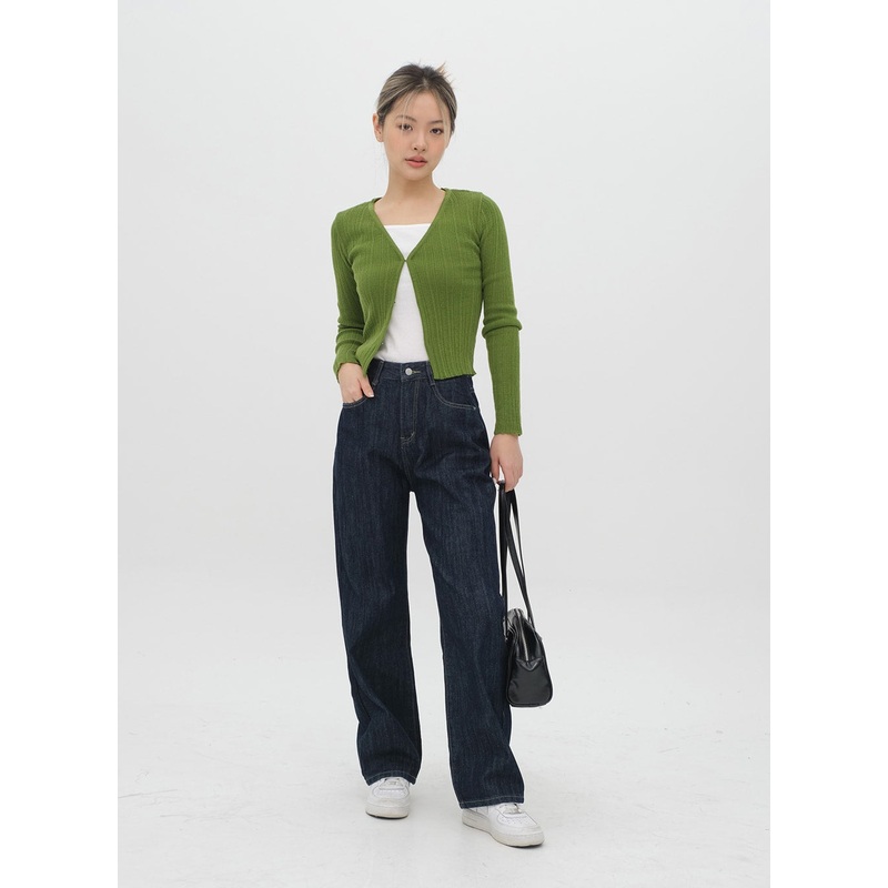 Cropped Cardigan with Front Hook F3