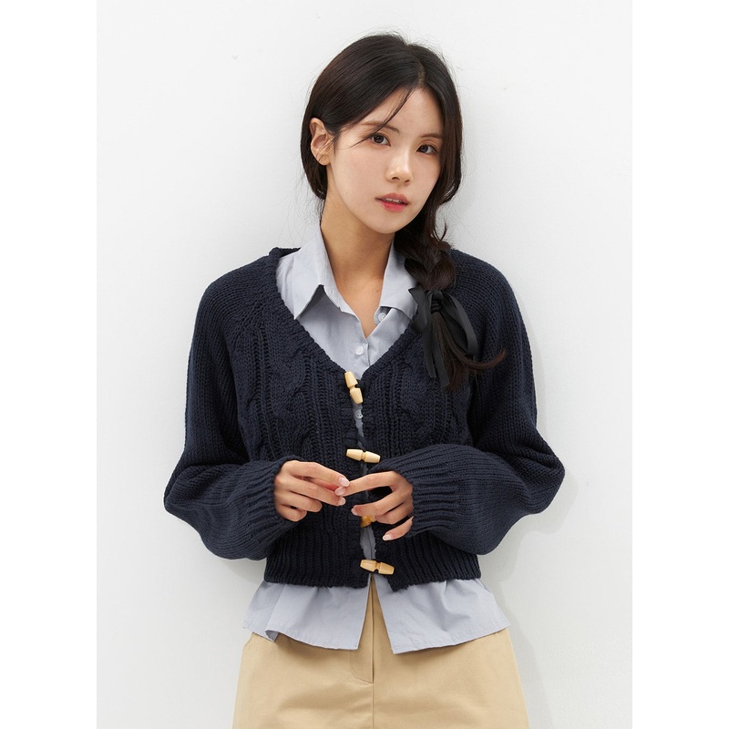 Cable Knit V-Neck Sweater OS313