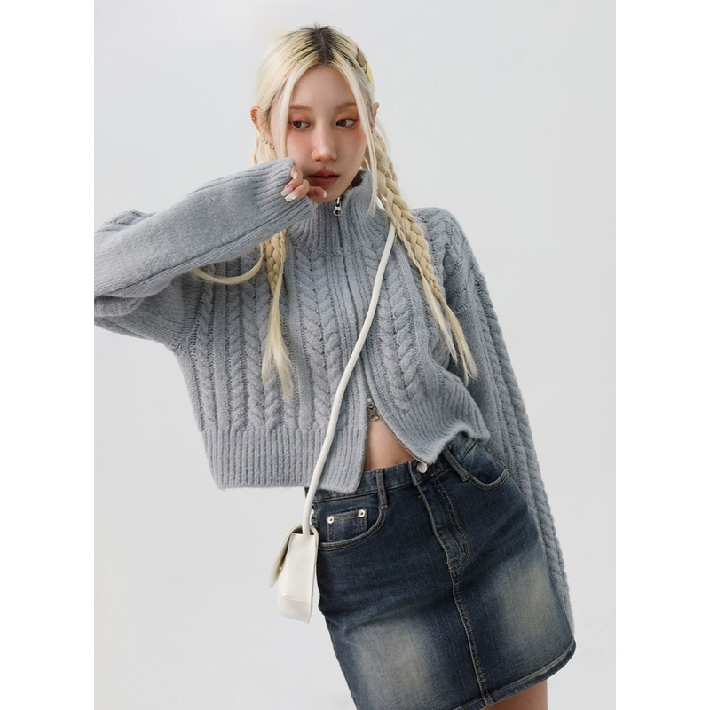Cable Knit Zip-Up Sweater IS311