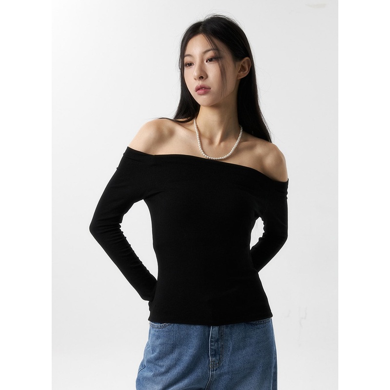 Off Shoulder Long Sleeve Top IS315