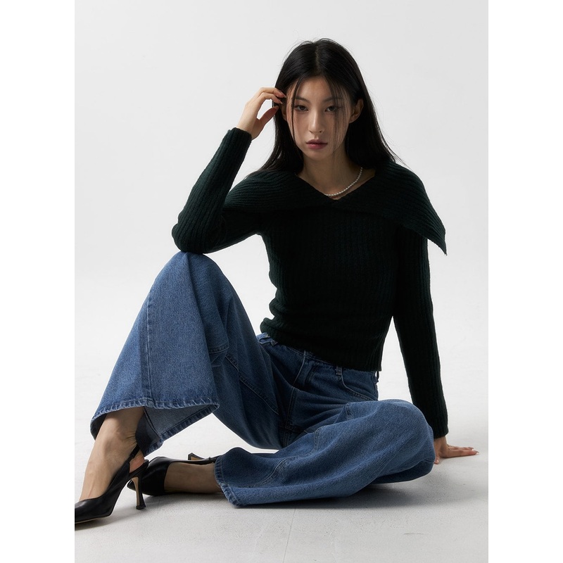 Wide Collar Off Shoulder Sweater IS315