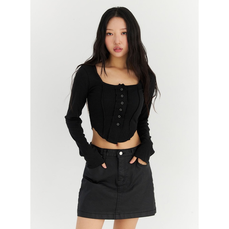 Long Sleeve Square Neck Crop Tee CN303