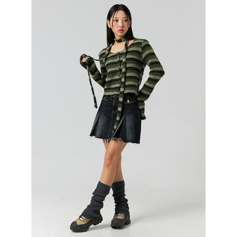 Pleated Raw-Hem Denim Mini Skirt CO323
