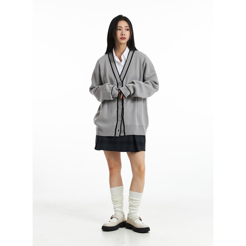 V-Neck Loose Fit Long Sleeve Cardigan OO323