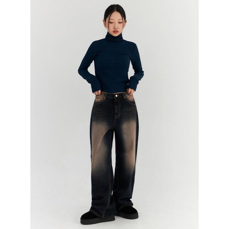 Washed Straight Leg Jeans CN315