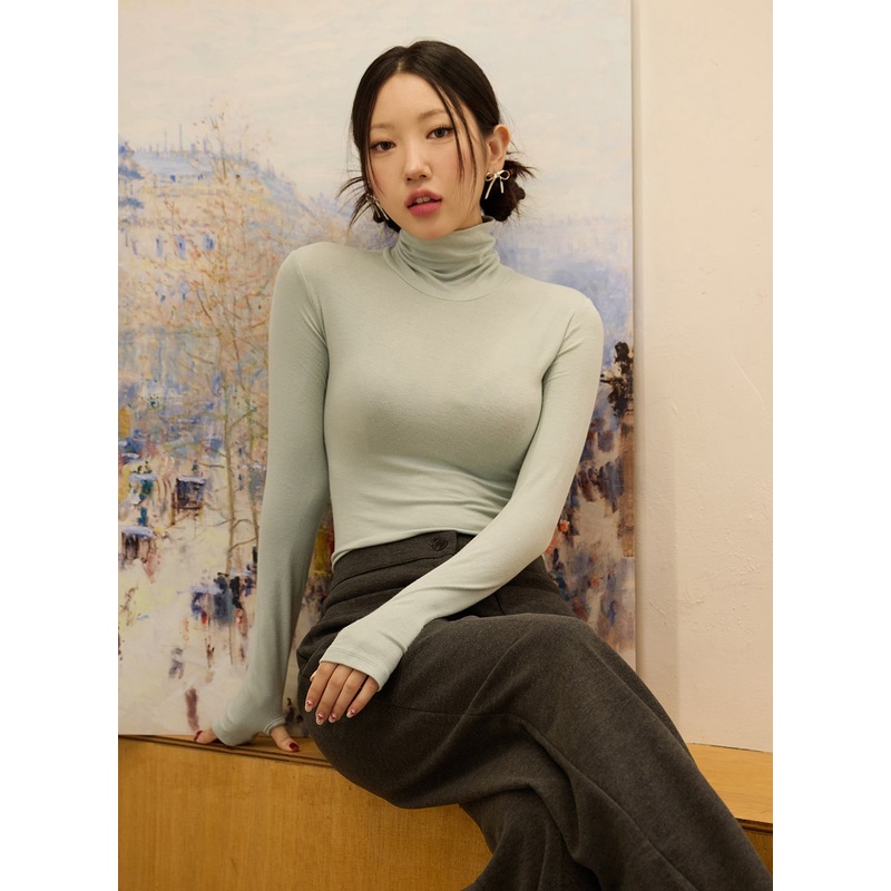 Slim Fit Turtleneck Top with Thumb Hole Sleeve OD327