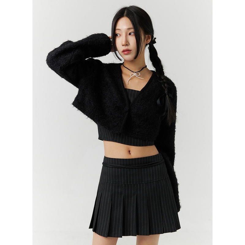 V-Neck Faux Fur Crop Jacket CD301