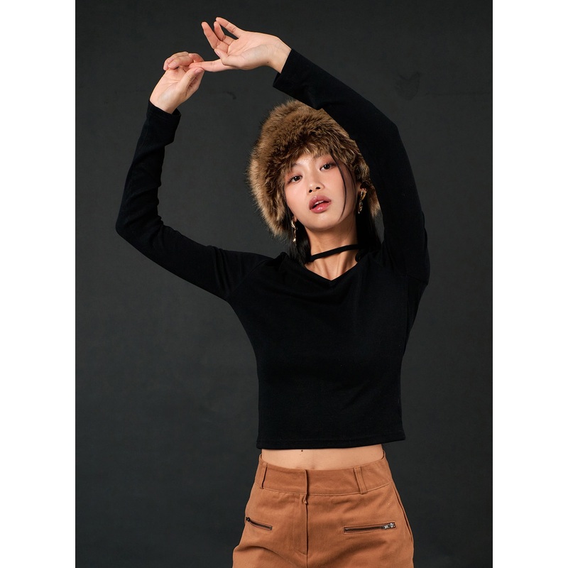 V-Neck Long Sleeve Crop Top IJ403
