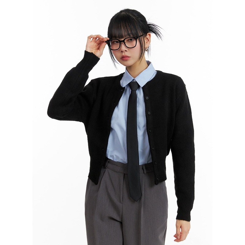 Round Neck Buttoned Cardigan IF402