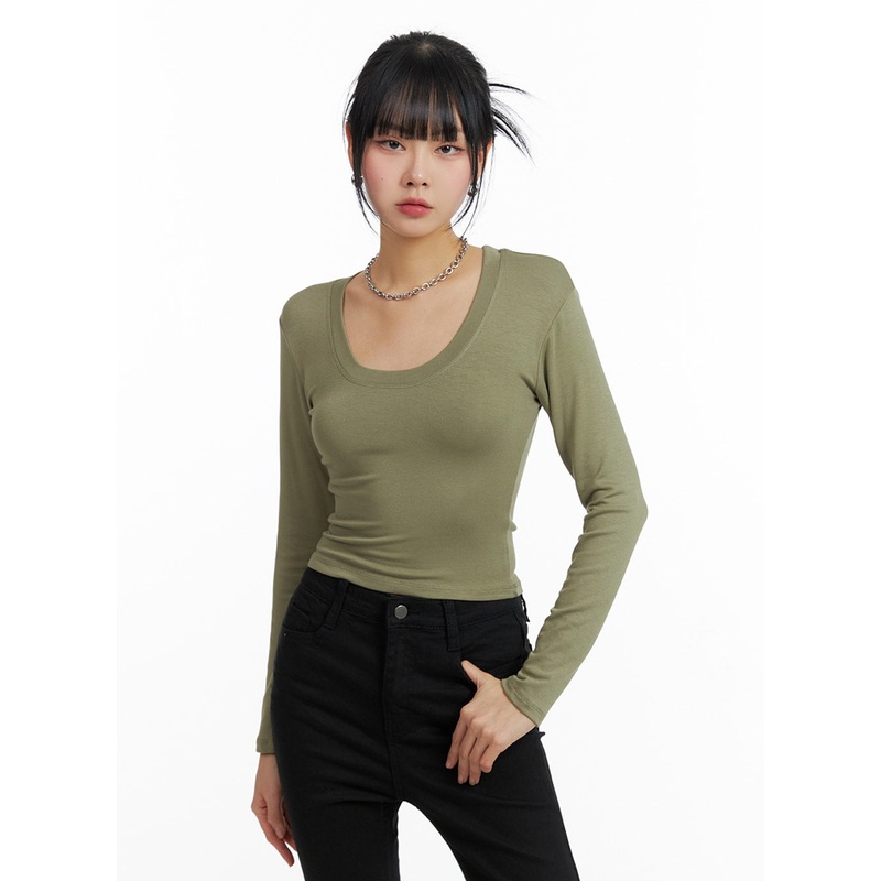 Slim Fit U-Neck Crop Tee IF402