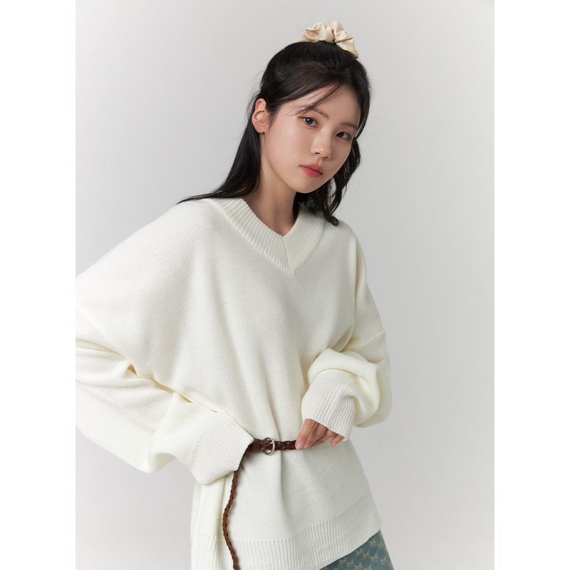 V-Neck Knitted Long Sleeve Sweater OJ419