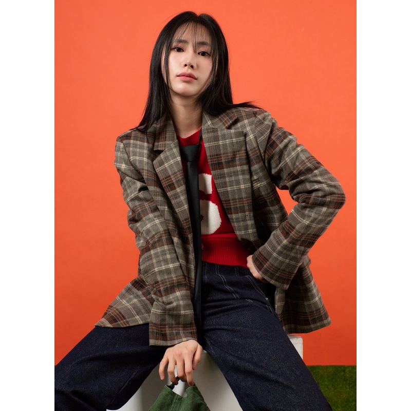 Vintage Oversized Checkered Blazer OF405