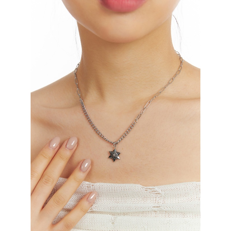 Mini Star Pendant Chain Necklace CF416