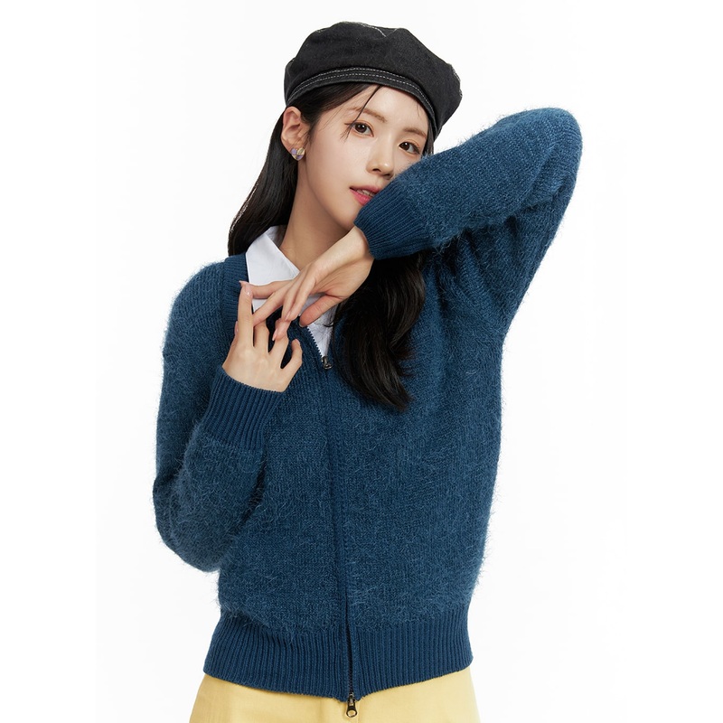 Soft Collar Knit Sweater OF408