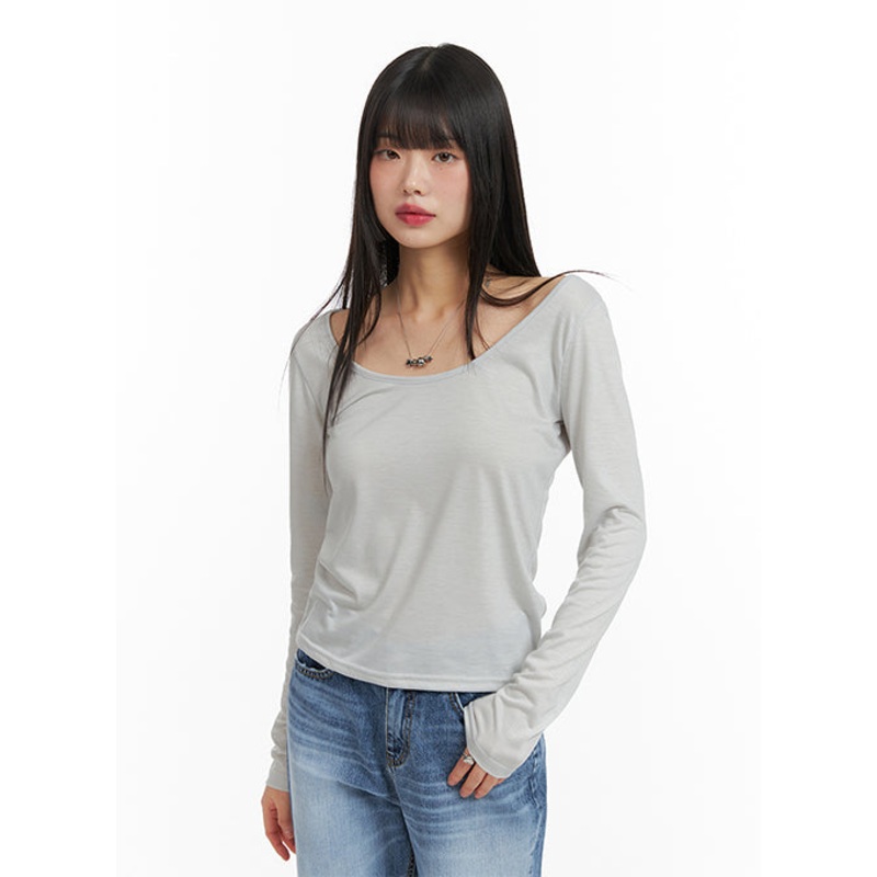 Solid U-Neck Long Sleeve Top CF422