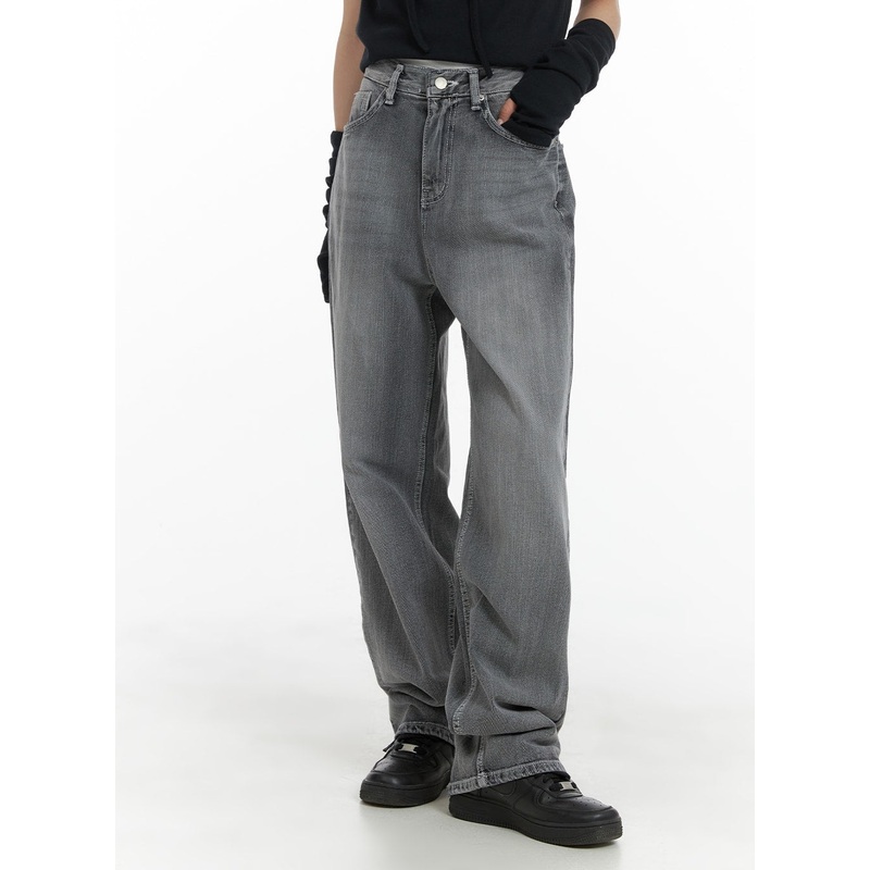 Light Washed Baggy Straight Jeans CM427