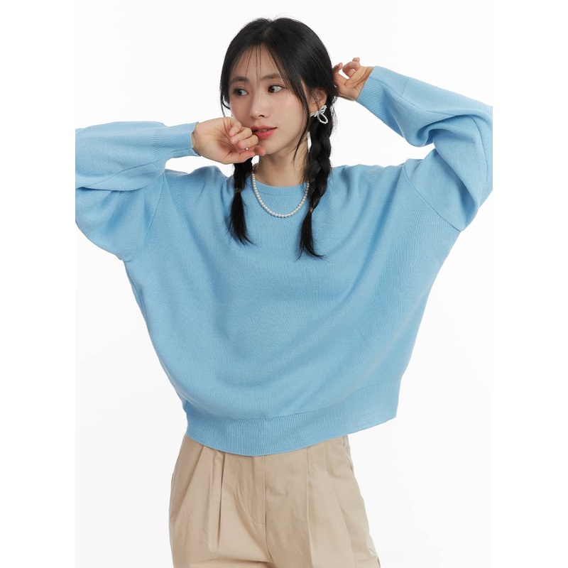 Solid Round Neck Knit Sweater OM411
