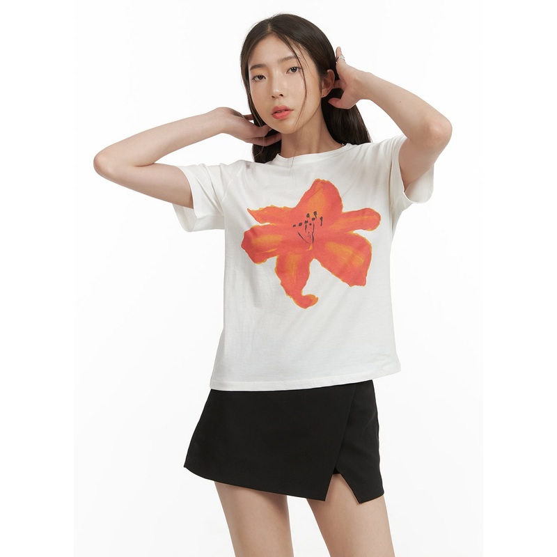 Floral Bliss Graphic Tee CY417