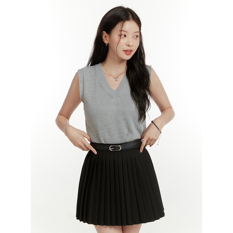 V-Neck Sleeveless Knit Top OU418