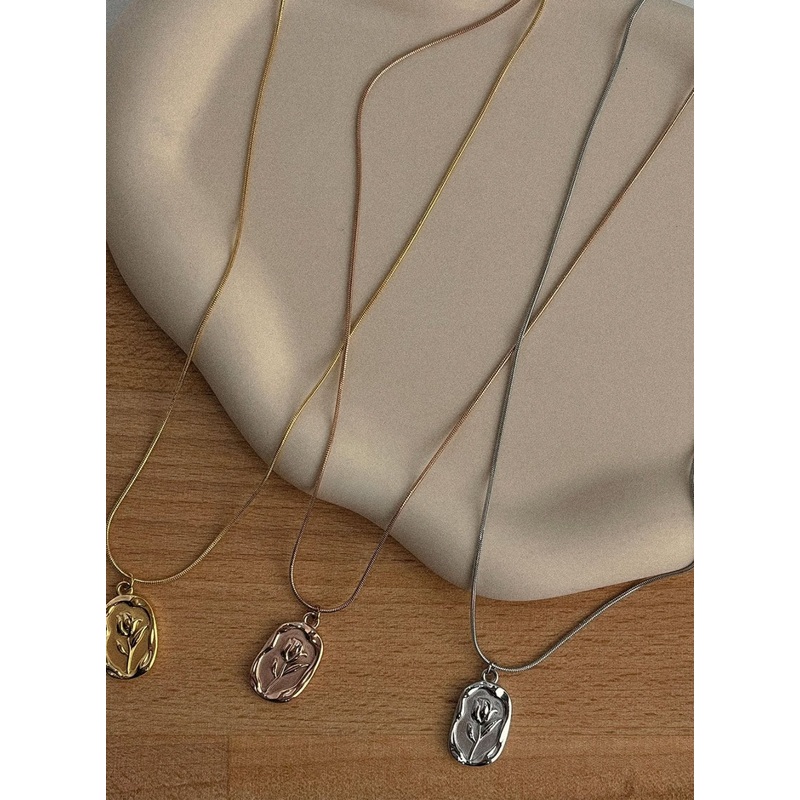Flower Shilling Necklace IL405