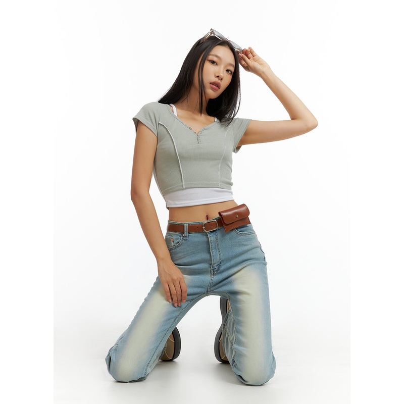V-Neck Buttoned Crop Top IL409