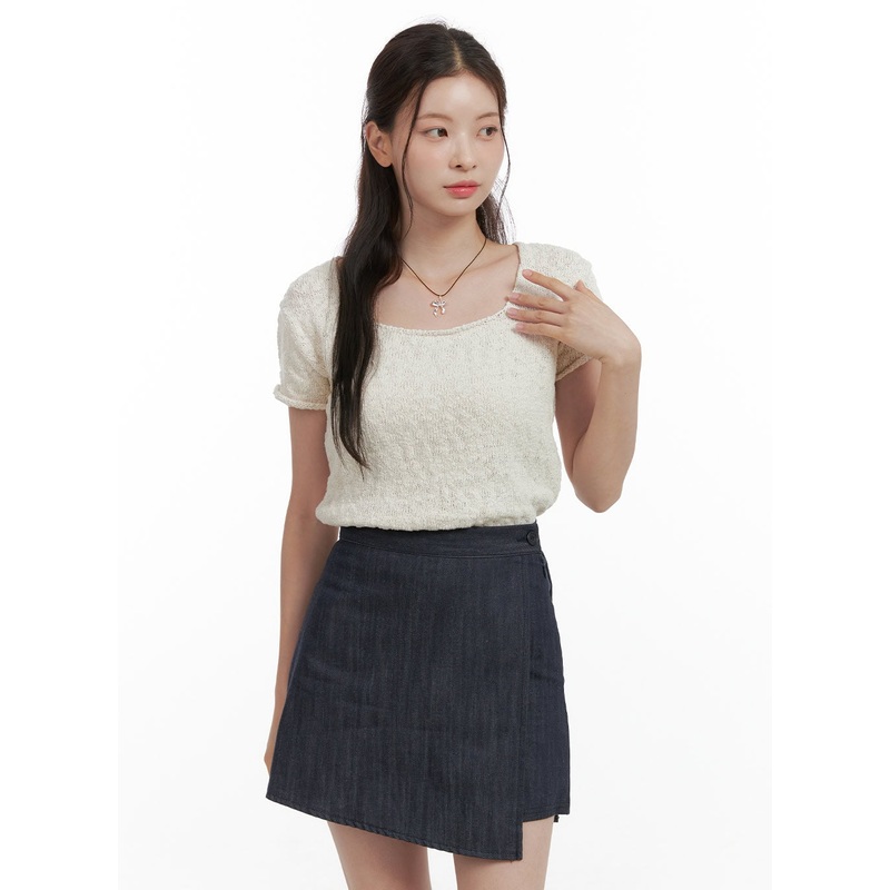 Textured Puff Shoulders Top OL417
