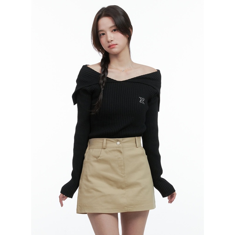 Solid Off Shoulder Knit Top OG409