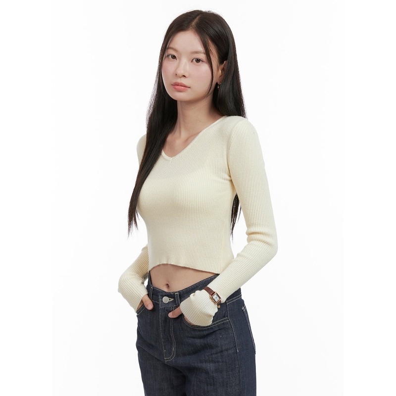 V-Neck Slim Crop Long Sleeve Top OG416