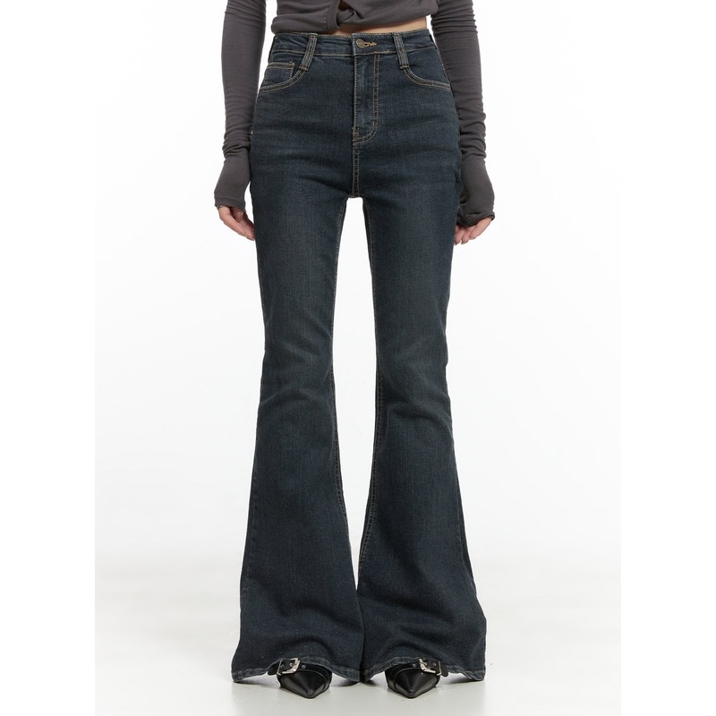 Zadie Slim Washed Denim Bootcut Jeans CG421