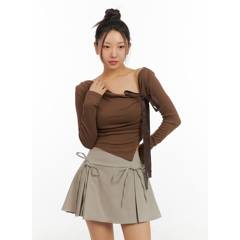 Ribbon Asymmetrical Slit Top IS402