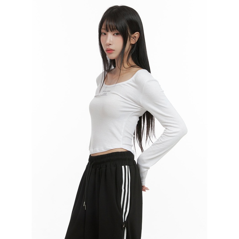 U-Neck Slim Fit Crop Tee CG430