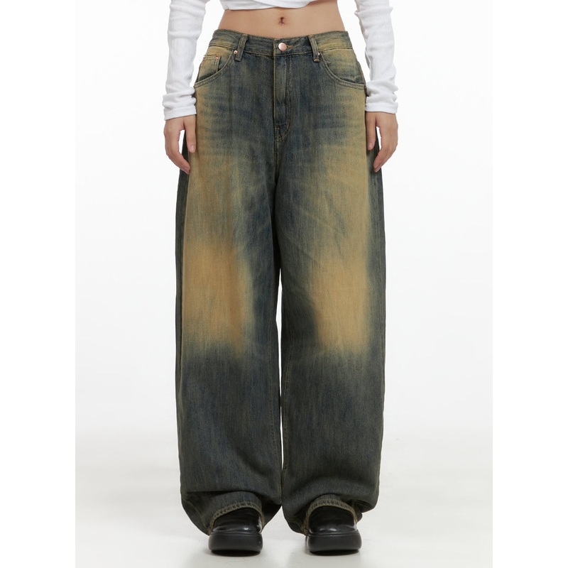 Wynn Vintage Wash Wide-Leg Jeans CS405