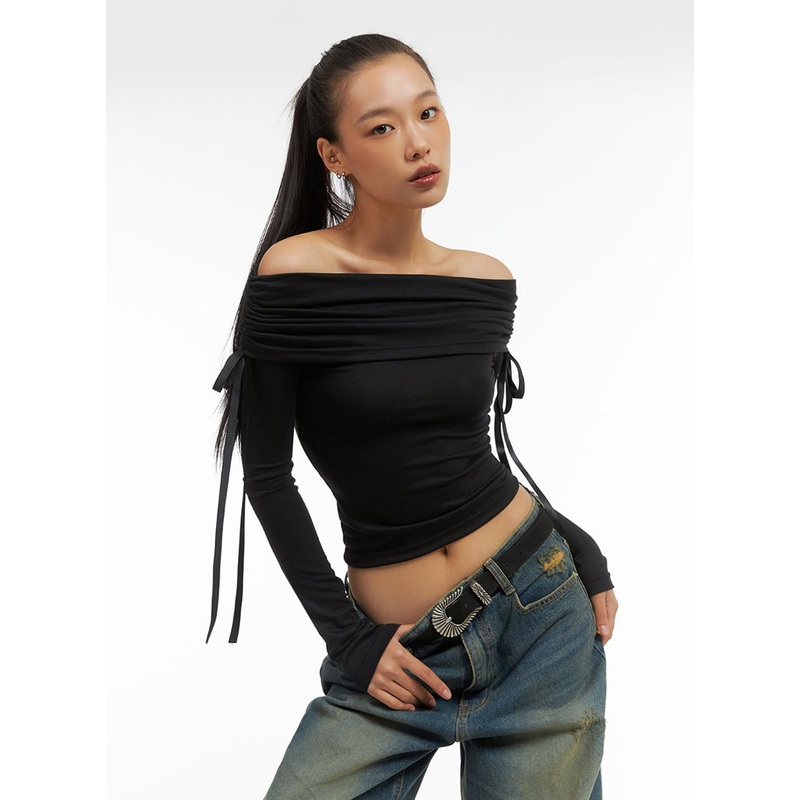 Shirred Solid Off Shoulder Crop Top IO409
