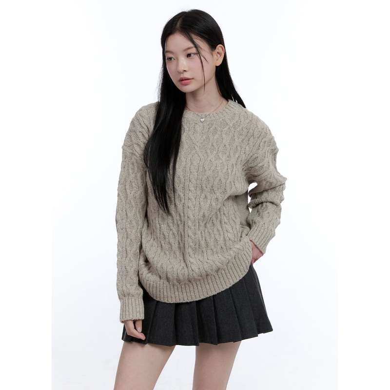 Cable Round-Neck Sweater OO429
