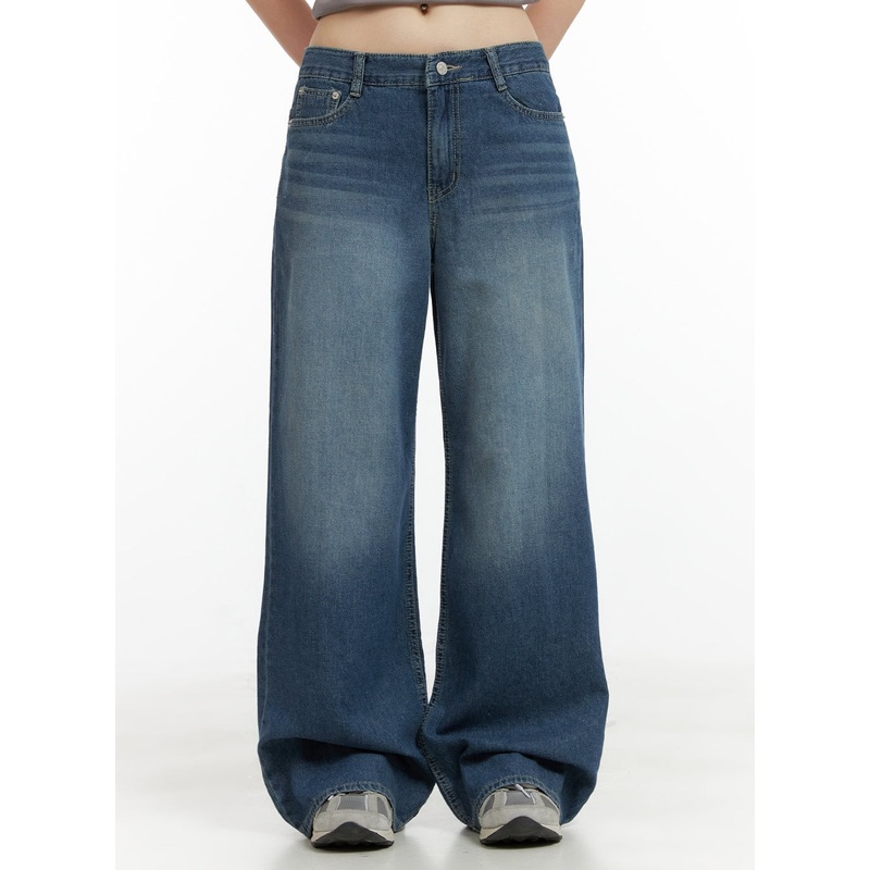 Low-Rise Washed Denim Baggy Jeans CL422