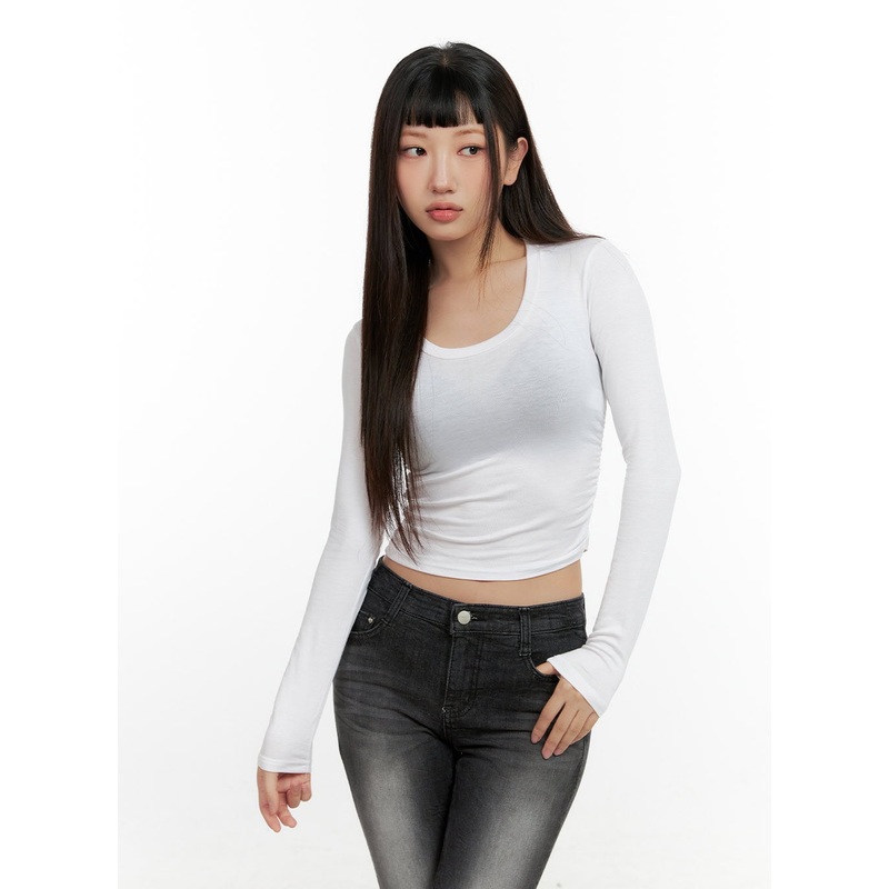 U-Neck Slim Fit Long Sleeve Crop Top CN406