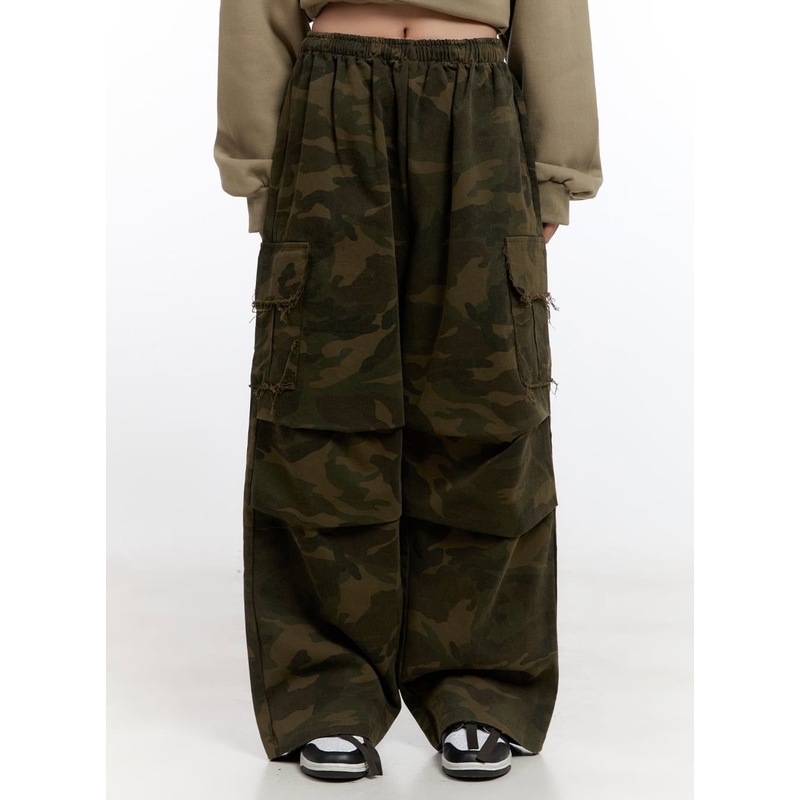 Wide Fit Camouflage Cargo Pants CN420