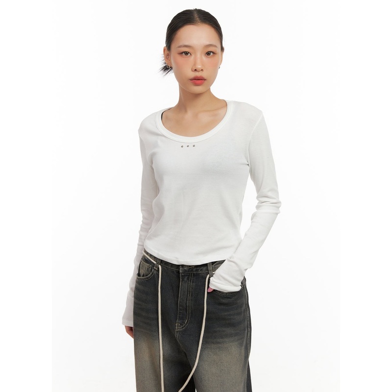 Cotton Blend Solid U Neck Top CD410