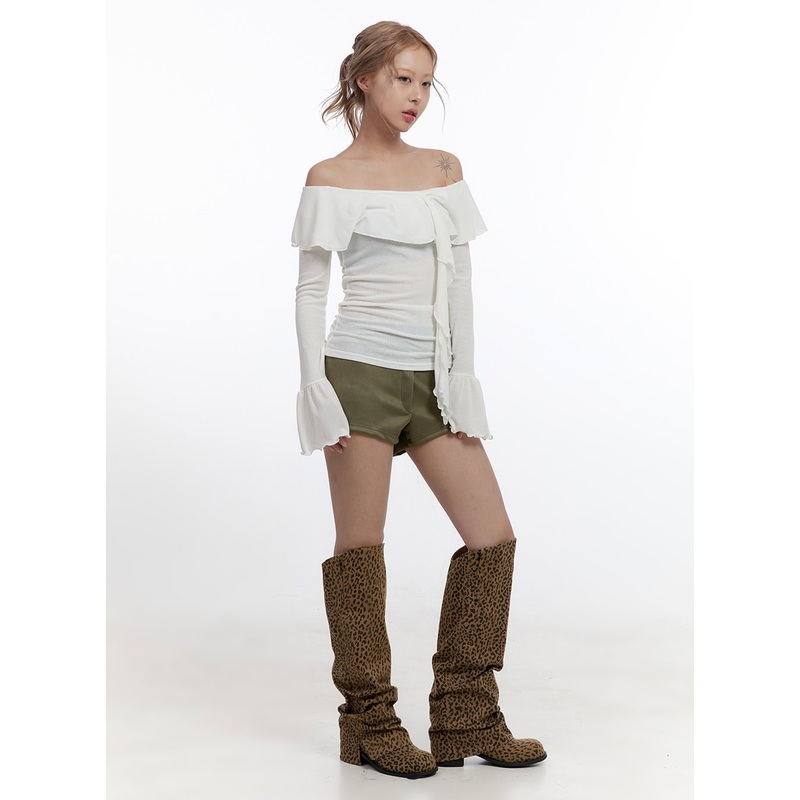 Solid Stretch Suede Shorts CN422