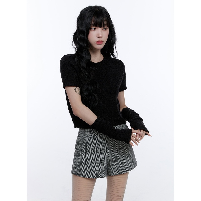 Knitted Top & Hand Warmer Set CD416