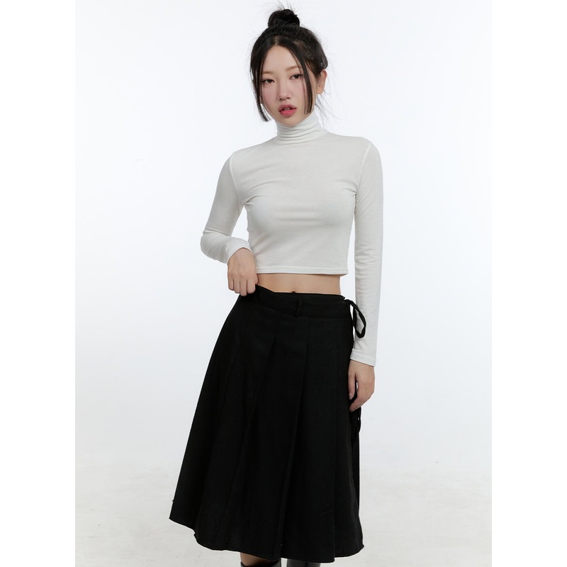 Turtle Neck Slim-Fit Crop Top CD424