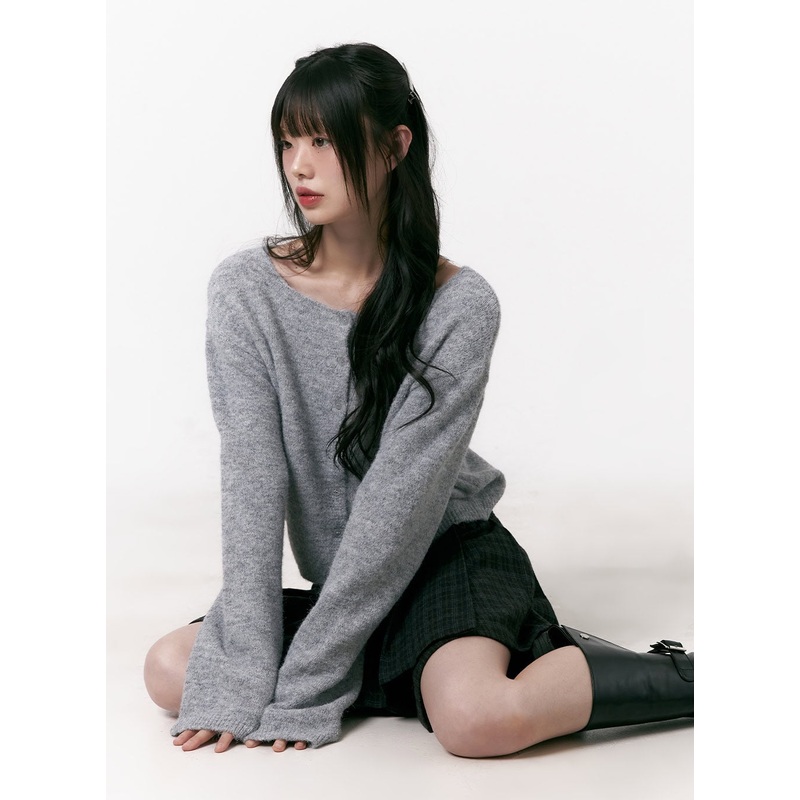 Boat-Neck Buttoned Knit Cardigan CJ501