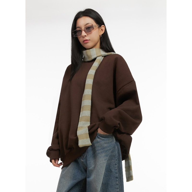 Classic Oversized Crew Neck IJ503