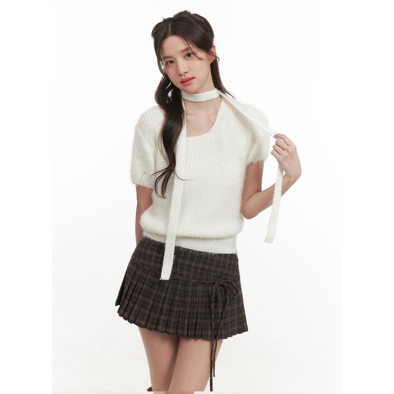 Cozy Knit Short-Sleeve Sweater with Scarf CJ514