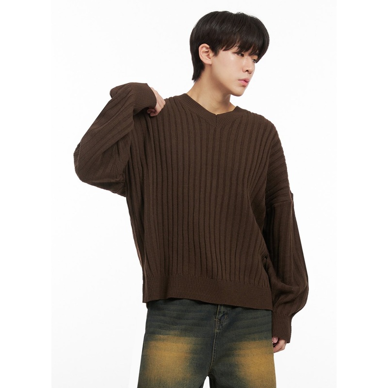 Men’s Loose-Fit V-Neck Sweater IJ517