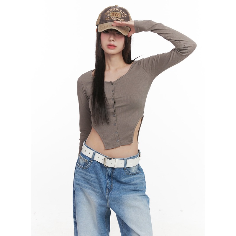 Buttoned Long-Sleeve Crop Top CJ524