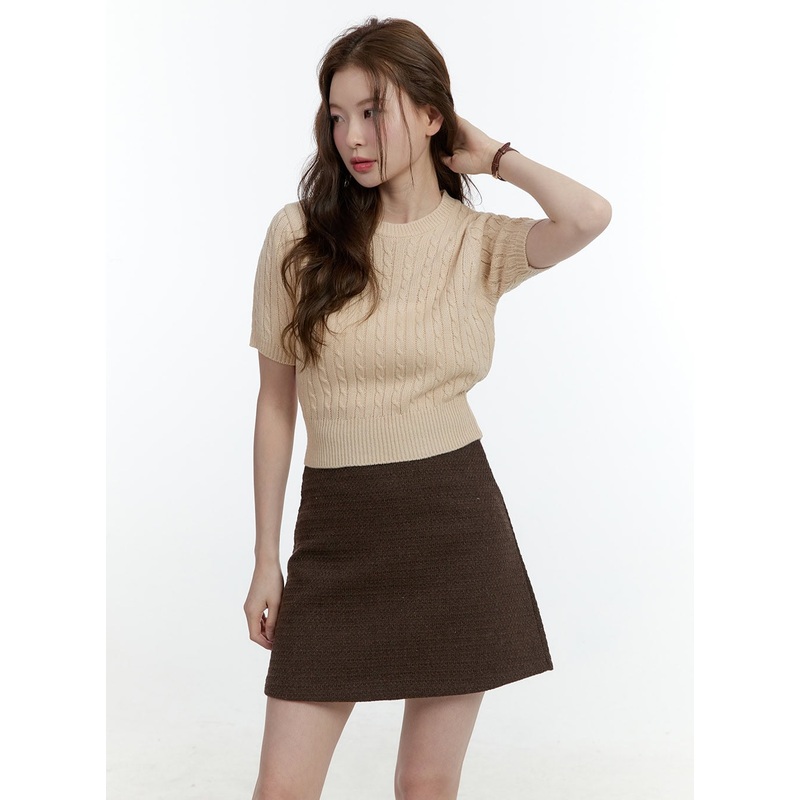 Cable-Knit Short-Sleeve Crop Sweater CF504